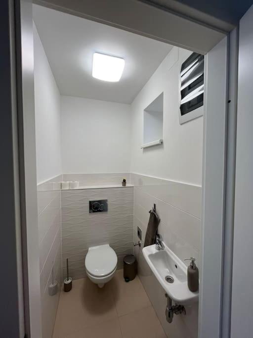 Swan Apartman - ケストヘイ エクステリア 写真